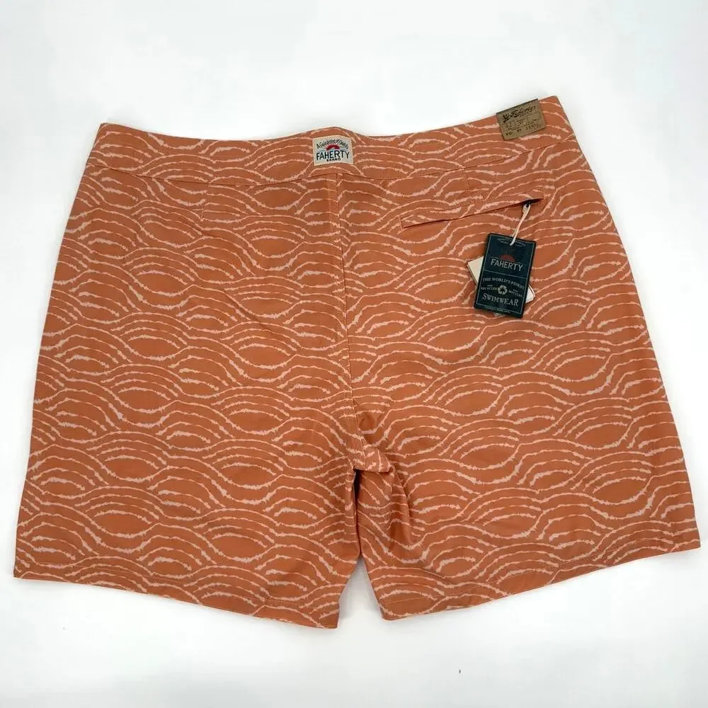 NWT FAHERTY Classic 7